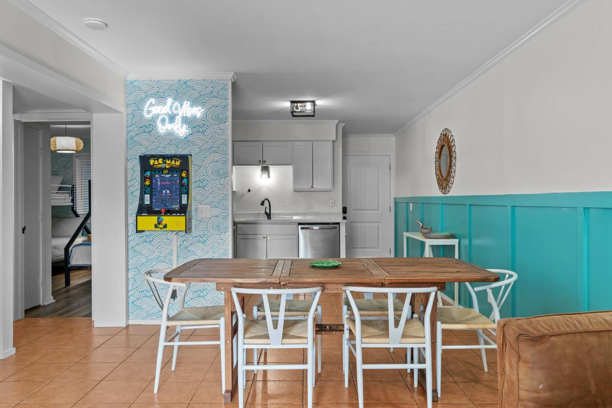 Hang Ten Hideaway, Pool, Condo, Parking - 6 Person Max Occupancy Carolina Beach Ngoại thất bức ảnh